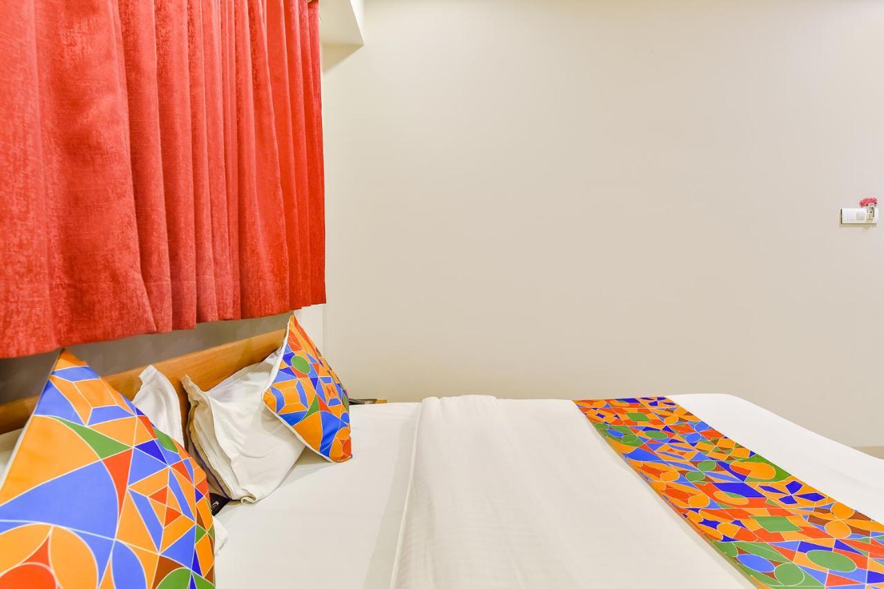 Fabhotel Happinex Szúrat Kültér fotó